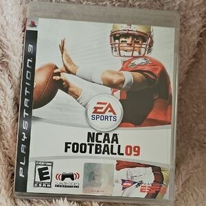 G012. EA Sports NCAA Football 09 for PlayStation 3 - White